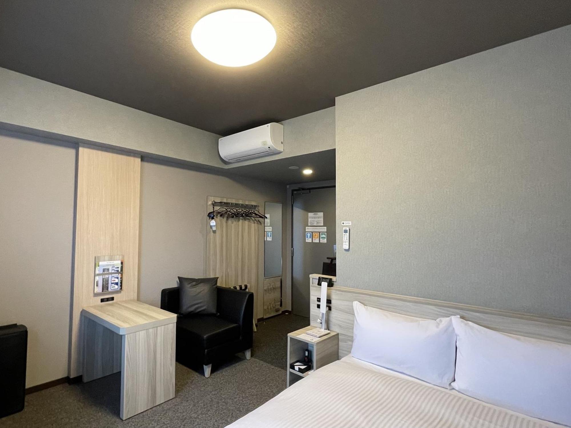 Hotel Route Inn Ohi Takahama Takahama  ภายนอก รูปภาพ